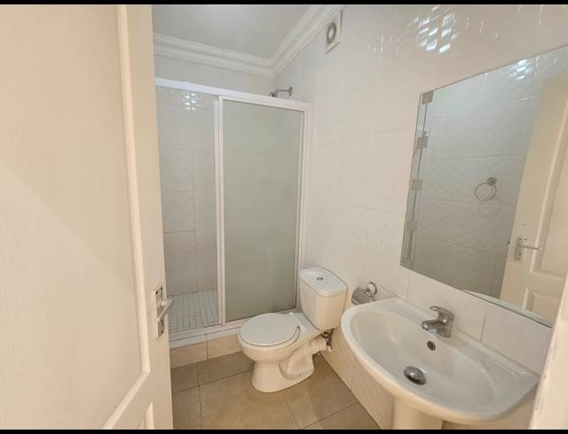 3 BEDROOM APARTMENT FOR SALE IN WARNER BEACH